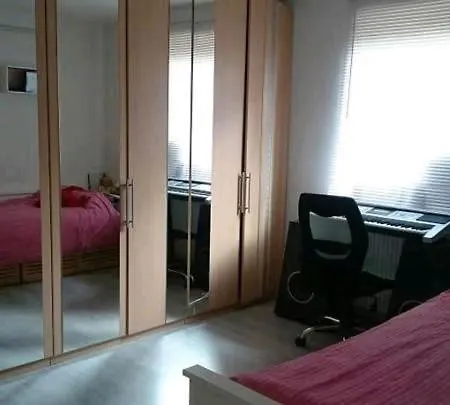 Apartmán Reihenhaus In Fuer Private Und Geschaeftliche Mieter